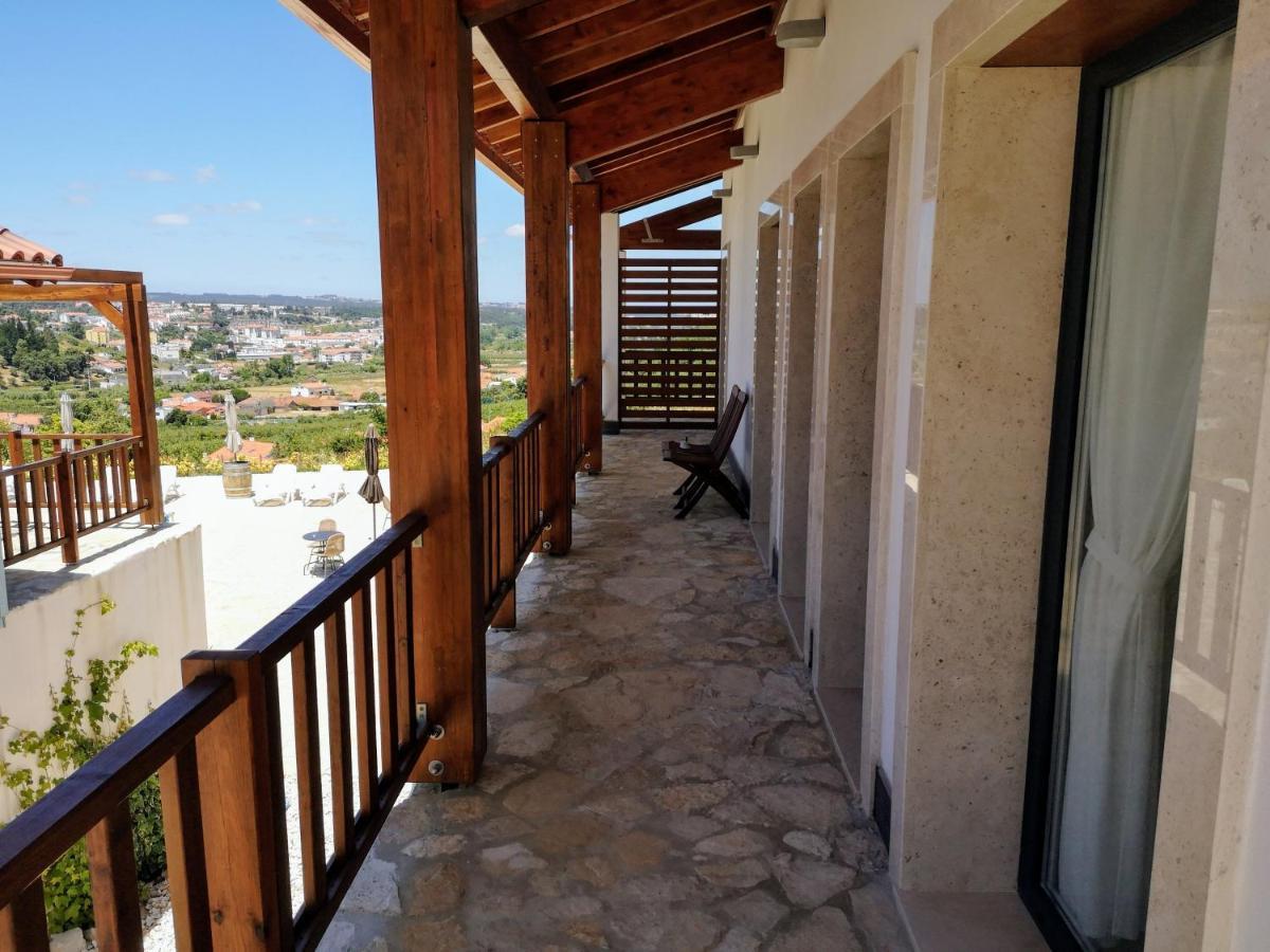 The Olive Hill Guesthouse บาตาเลีย ภายนอก รูปภาพ